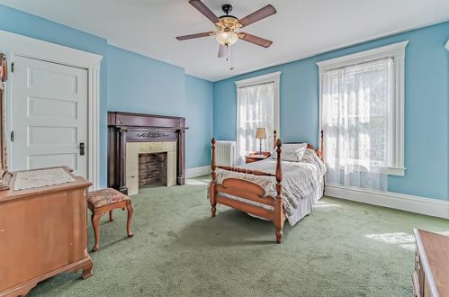 223 Dalzell Ave, Pittsburgh PA 15202-1856 exterior