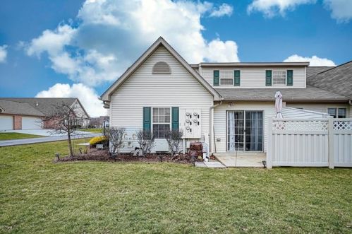 1023 Timberwood Dr, Beaver Falls PA 15010-1613 exterior