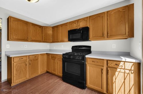 418 Killarney Ln, Valpo IN  46385-5423 exterior