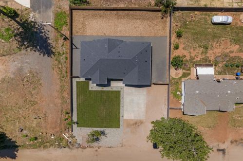 6081 Maxwood Dr, Paradise CA  95969-4348 exterior