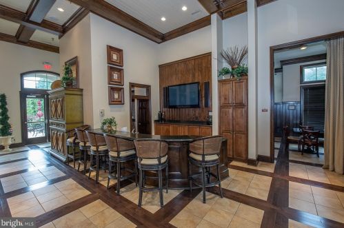 139 Cornerstone Dr, Newtown Square PA 19073-4049 exterior