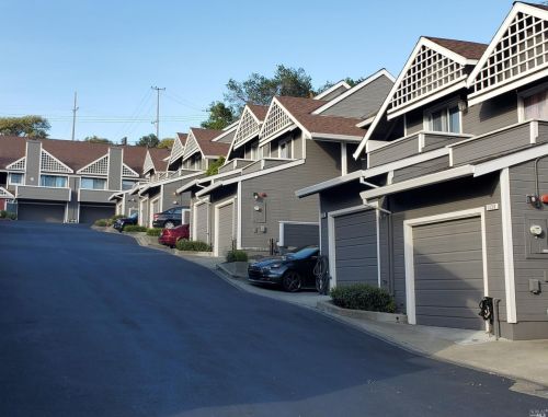 1320 7th St, Benicia CA  94510-3587 exterior