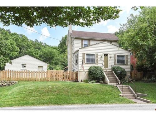 420 Ambridge Ave, Ambridge, PA 15003-1207
