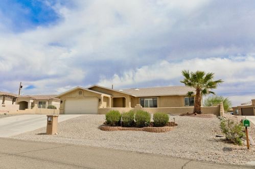 420 Coral Dr, Lake Havasu City, AZ 86403-4768