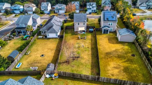 1528 Thoroughbred Blvd, Johns Island SC  29455-8520 exterior