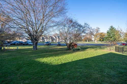 1224 Countryside Dr, Washington Ch OH  43160-1804 exterior