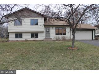607 Cedar Dr, Hudson, WI 54016-1131