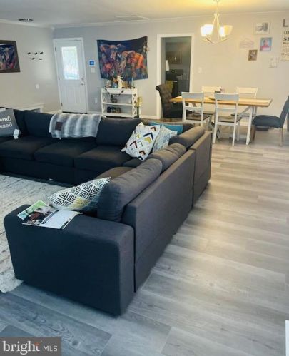 11 Hasting Ln, Willingboro NJ  08046-1215 exterior