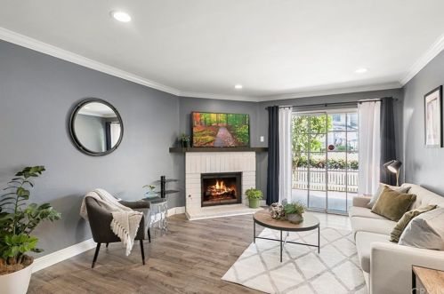 2370 Orangethorpe Ave, Fullerton, CA 92831-5330
