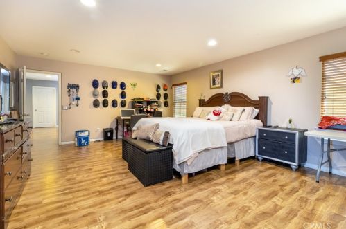 19515 Palomar St, Lake Elsinore CA  92530-6393 exterior