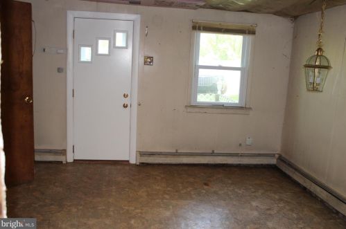 2030 Oak Ave, Jamison PA  18929-1004 exterior
