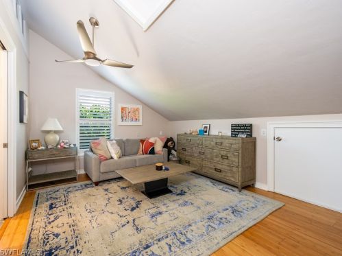 9027 Mockingbird Dr, Sanibel FL  33957-3609 exterior