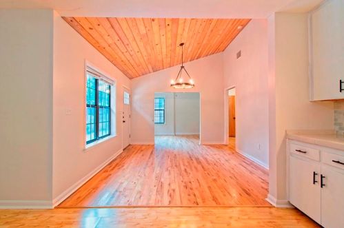 1253 Austin Ave, Georgetown TX  78626-6714 exterior