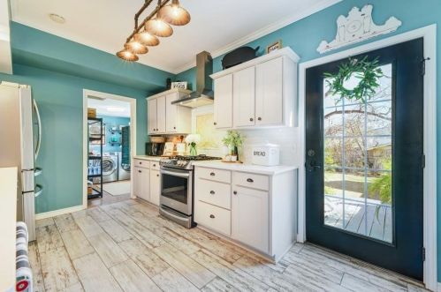 1201 Hutto Rd, Georgetown TX 78626-6101 exterior