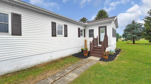 14057 Miller Rd, Richwood, OH 43344-9292