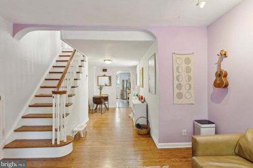 121 League St, Philadelphia PA  19147-4224 exterior