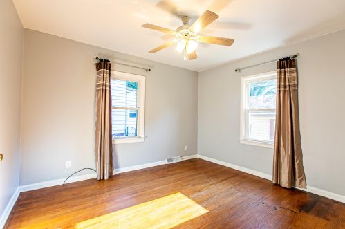 4302 5 Ave, Kenosha WI 53140-2915 exterior