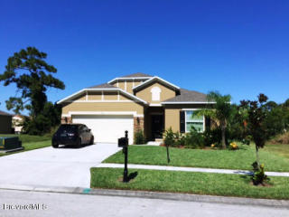 572 Hollow Glen Dr, Titusville, FL 32780-3275