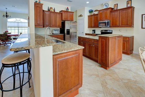 519 Laurel Rd, Nokomis FL  34275-5243 exterior