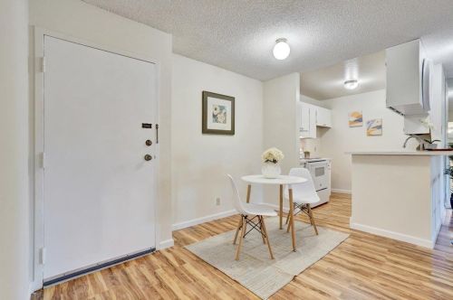 396 Imperial Way, Daly City, CA 94015-2572