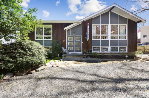 194 Ocean Blvd, Atlantic Highlands, NJ 07716-1720