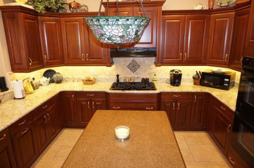 3258 King George Dr, Orlando FL  32835-5902 exterior