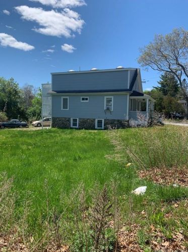 175 Clark Ln, Waterford, CT 06385-2120