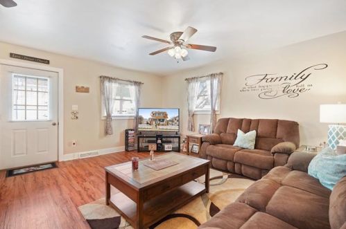 1710 Dailey Ave, Latrobe PA 15650-3026 exterior