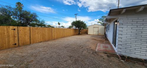 7119 Elbow Bay Dr, Tucson AZ  85710-1321 exterior