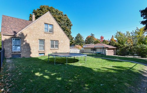 3576 60th St, Milwaukee WI  53216-2712 exterior