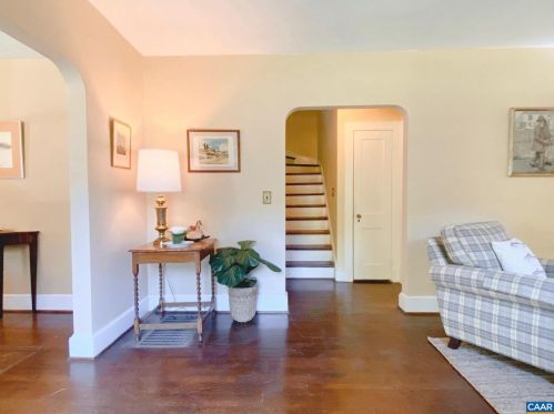 3795 Earlysville Rd, Earlysville, VA 22936-2807