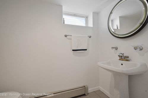 22 Wardell Pl, Tinton Falls NJ  07712-4856 exterior