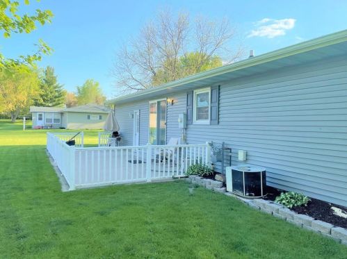 508 Theisen St, Arcadia, WI 54612-1823