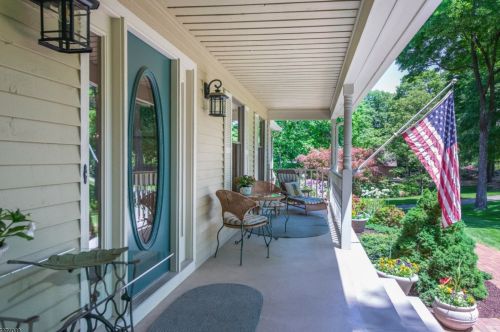 39 Pheasant Run, Kinnelon NJ  07405-3022 exterior