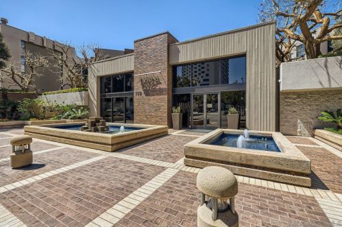 850 State St, San Diego CA  92101-6046 exterior