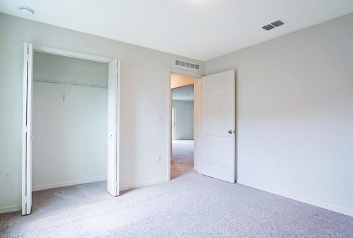 2910 24 St, Lehigh Acres FL 33976-3831 exterior