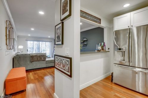 189 Terrace Dr, Chatham Township NJ  07928-5005 exterior