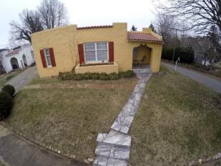 1601 Burgie St, Elizabethton, TN 37643-2814