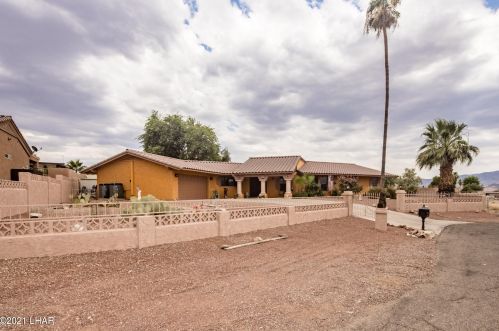 2532 Talisman Ln, Lake Havasu City, AZ 86406-8267
