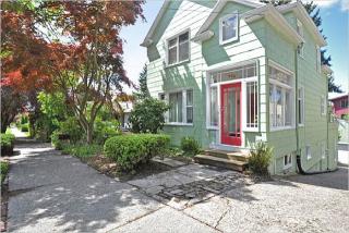 7741 1 Ave, Seattle WA  98117-3023 exterior