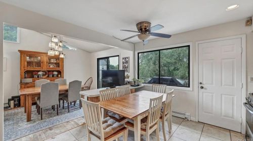 7 Birch Ct, Orangeburg NY  10962-2829 exterior