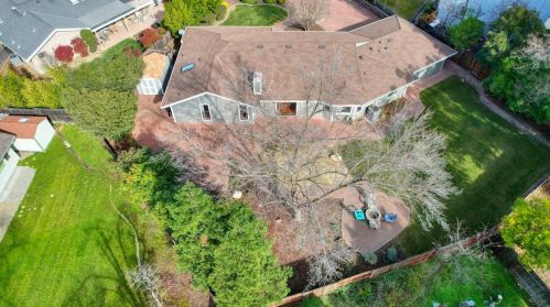 110 Spring Water Way, Folsom CA  95630-2073 exterior