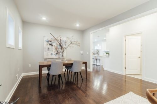 38 Walnut St, Little Falls NJ  07424-1402 exterior