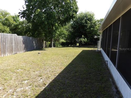 1650 Waycross Cir, Deltona FL  32725-7665 exterior