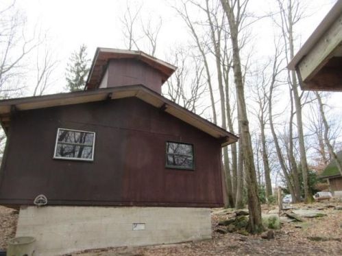 170 Horse Shoe Bend Rd, Acme, PA 15610-1232