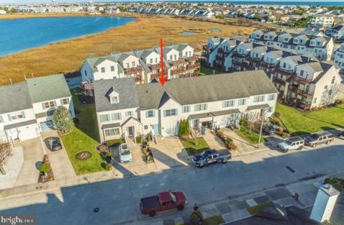 21 Horizon Ln, Brigantine City, NJ 08203-3642