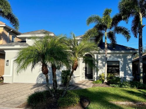 1374 Serrano Cir, Naples, FL 34105-4949