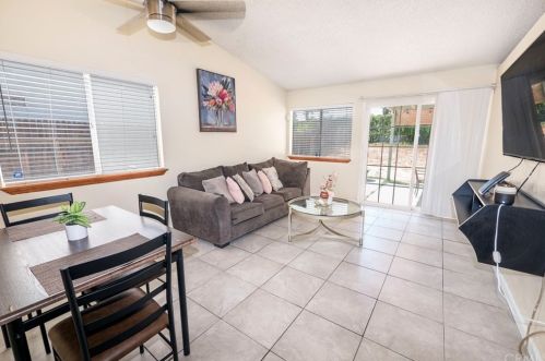 1860 Overland St, Colton CA  92324-6304 exterior