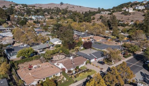 283 Cecilia Way, Tiburon CA  94920-2105 exterior