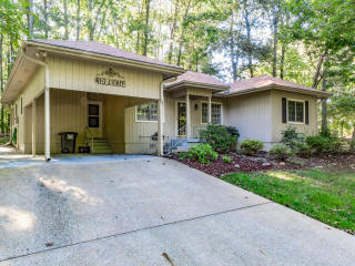 101 Tigitsi Ln, Loudon, TN 37774-7815
